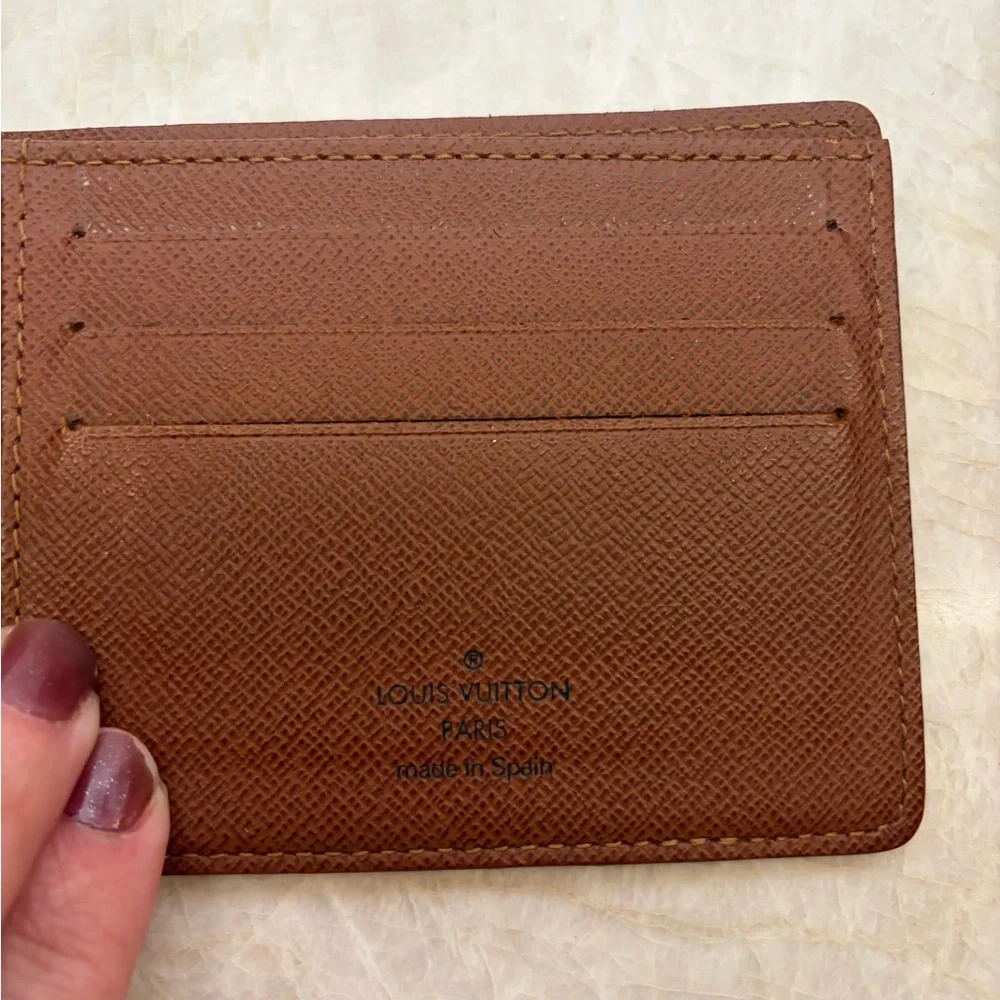 Louis Vuitton stamp says